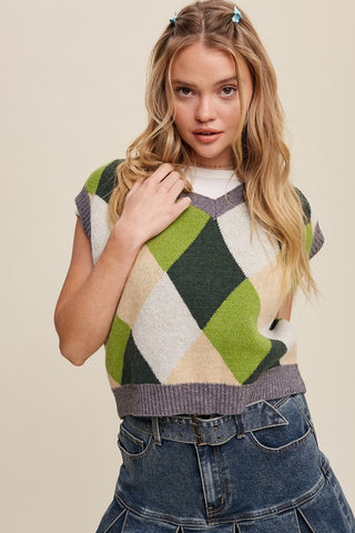 Betty Cropped Cardigan in Berry