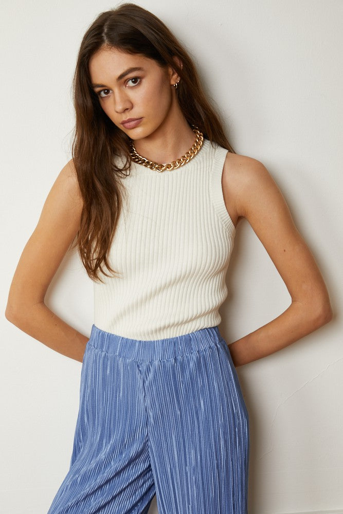By Together Sawyer Sleeveless Sweater In Off White