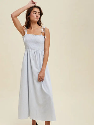 Donna Striped Self Tie Shoulder Straps Maxi Dress