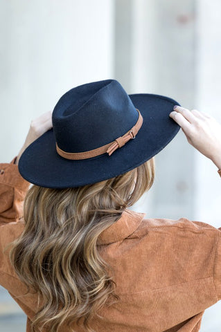 Wool Panama Hat With Belt Trim