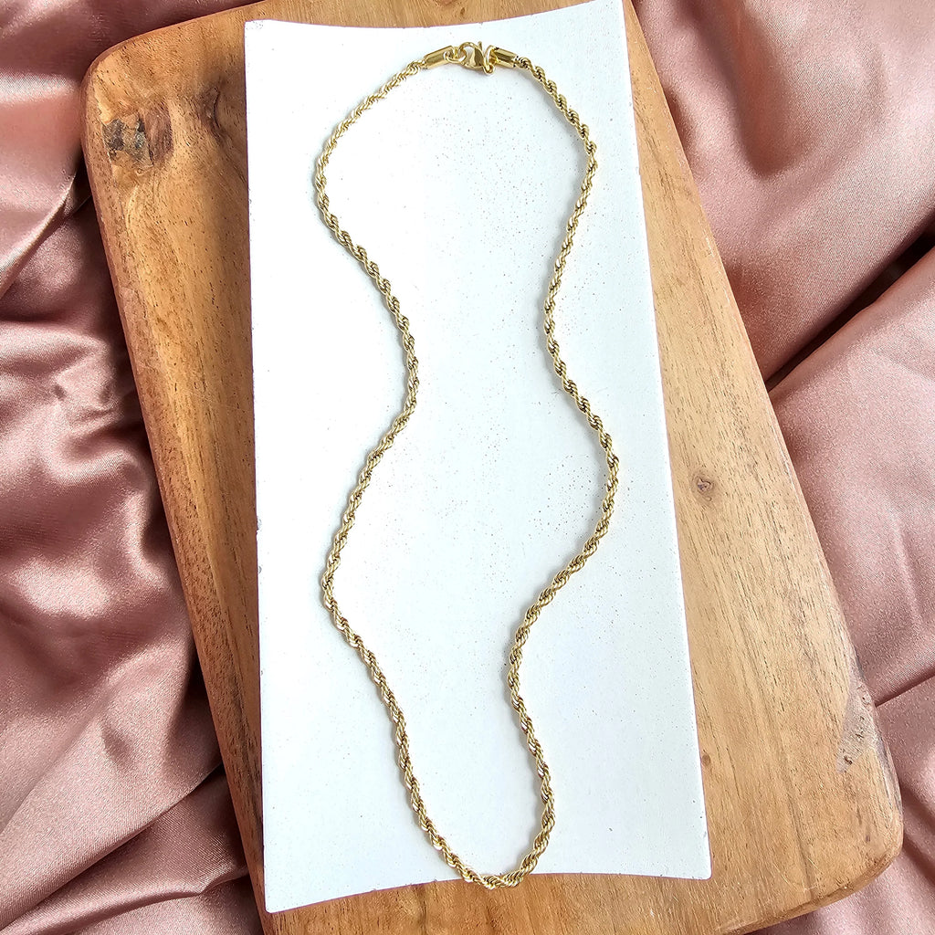 Luxe Gold Rope Chain 16"