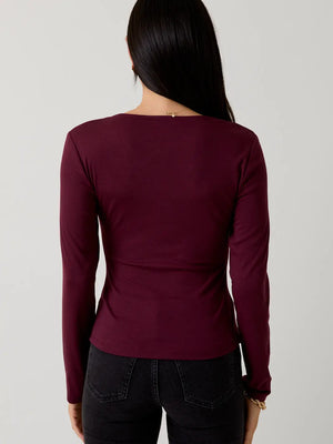Courtney V-Neck Front Hook & Eye Top in Maroon