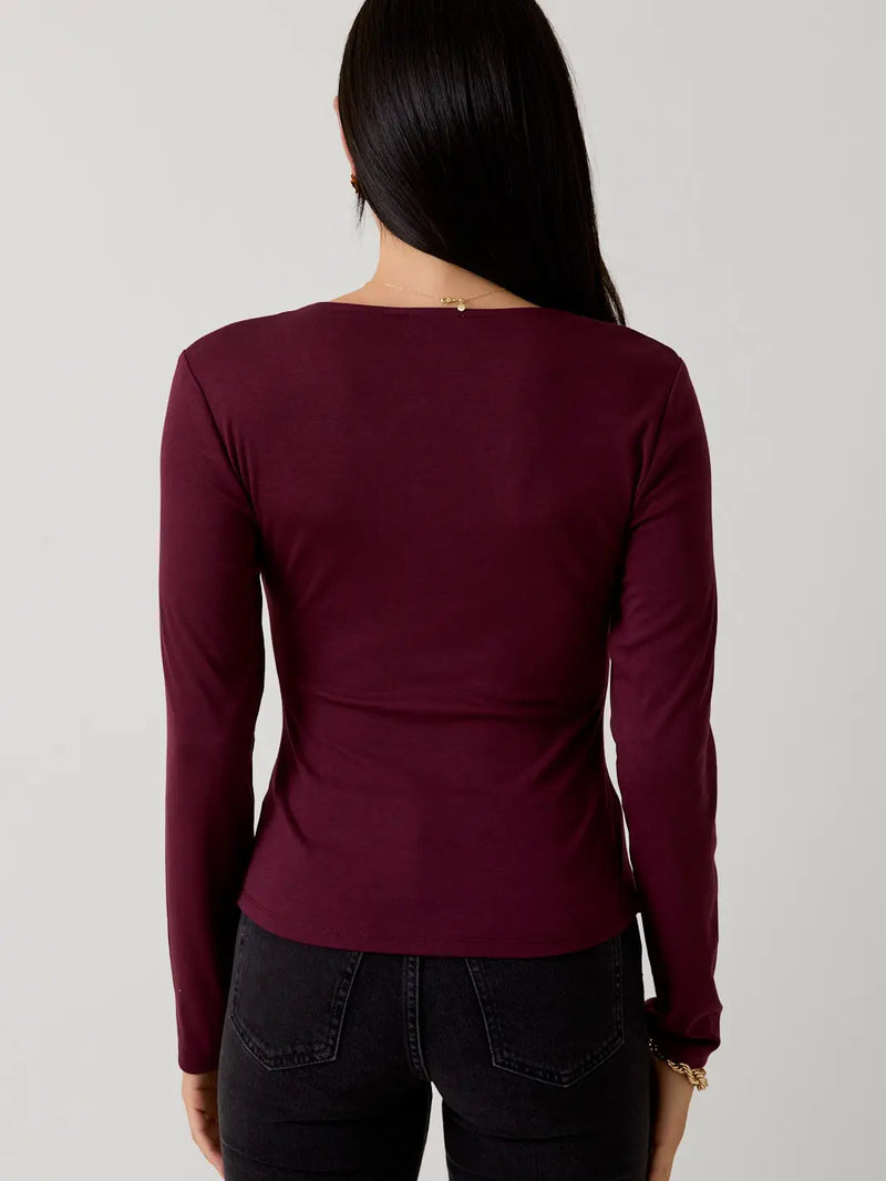 Courtney V-Neck Front Hook & Eye Top in Maroon