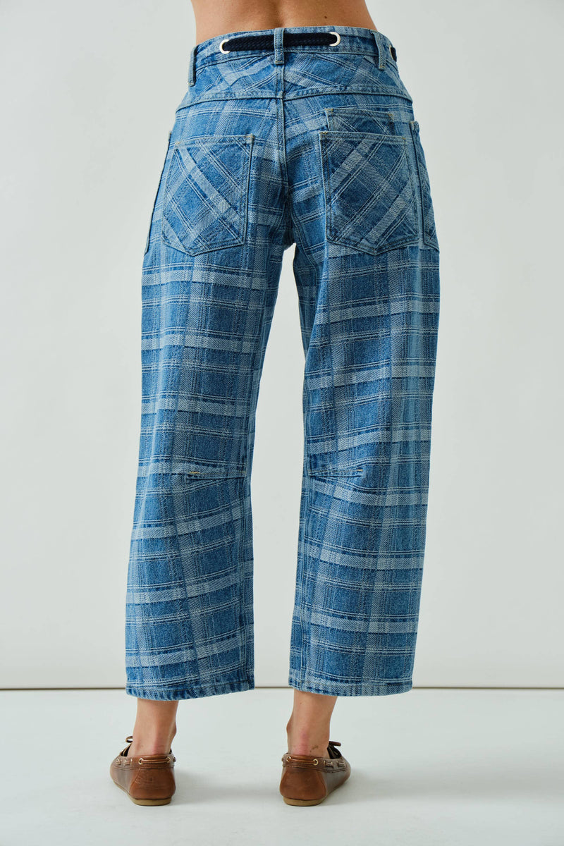 Aaron & Amber Plaid Barrel Jean With Belt