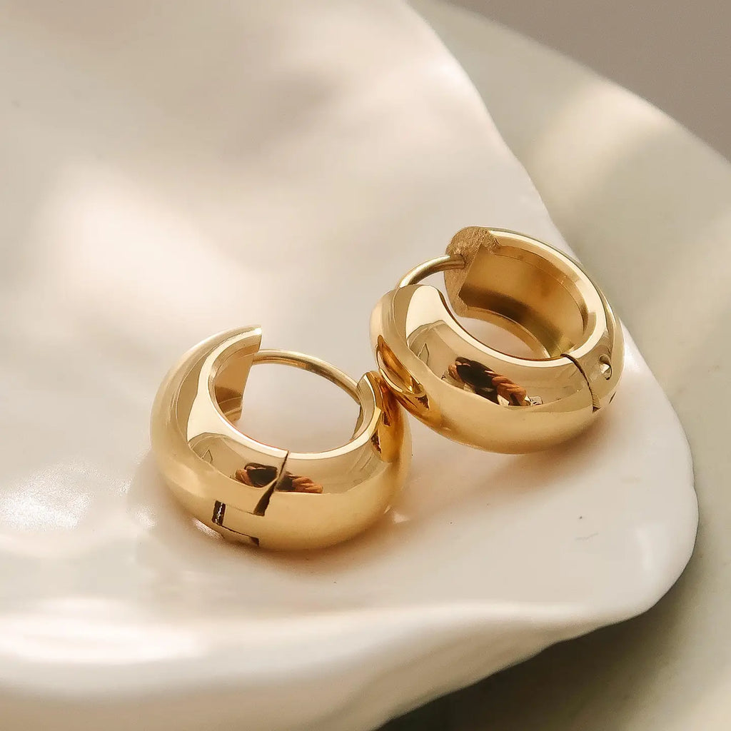 Blandine 18K Non-Tarnish Small Classic Hoop Earring