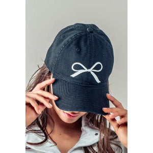 Bow Graphic Baseball Cap in Black
