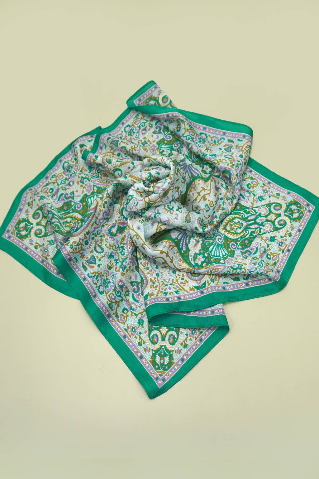 Vintage Paisley Print Bandana Scarf