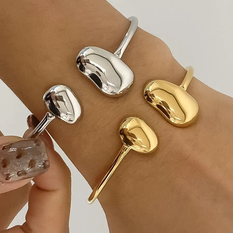 Mazie 18K Round Thin Bracelet in Gold