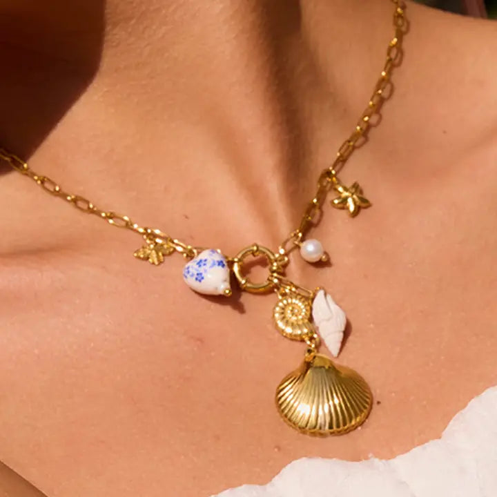 Briar 18K Gold Non-Tarnish Shell Charm Necklace