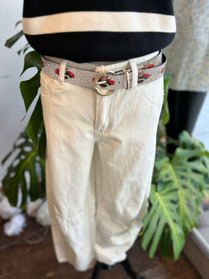 White Mid Rise Cotten Barrel Jeans