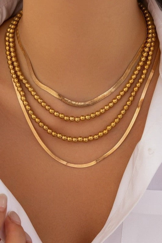 Multilayer Ball Herringbone Chains