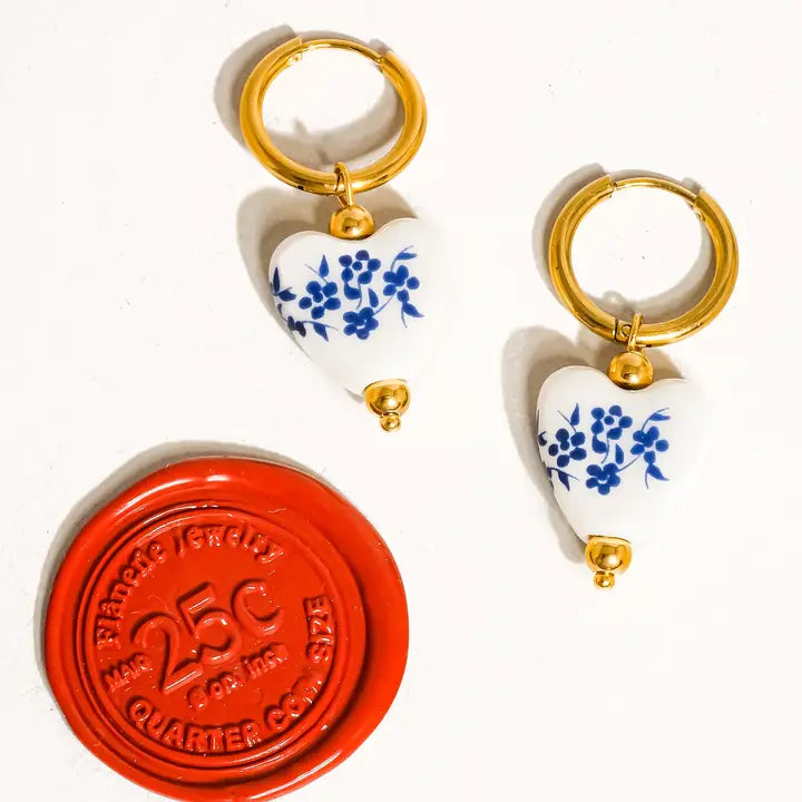 Yun 18K Gold Ceramic Floral Heart Earring