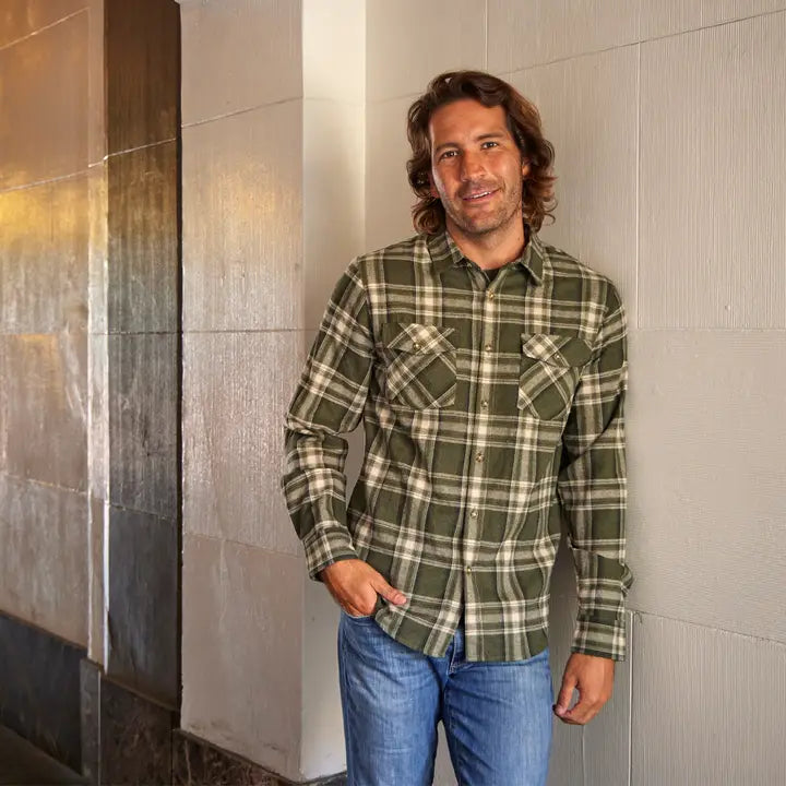 Jake Long Sleeve Flannel Plaid in Dark Olive