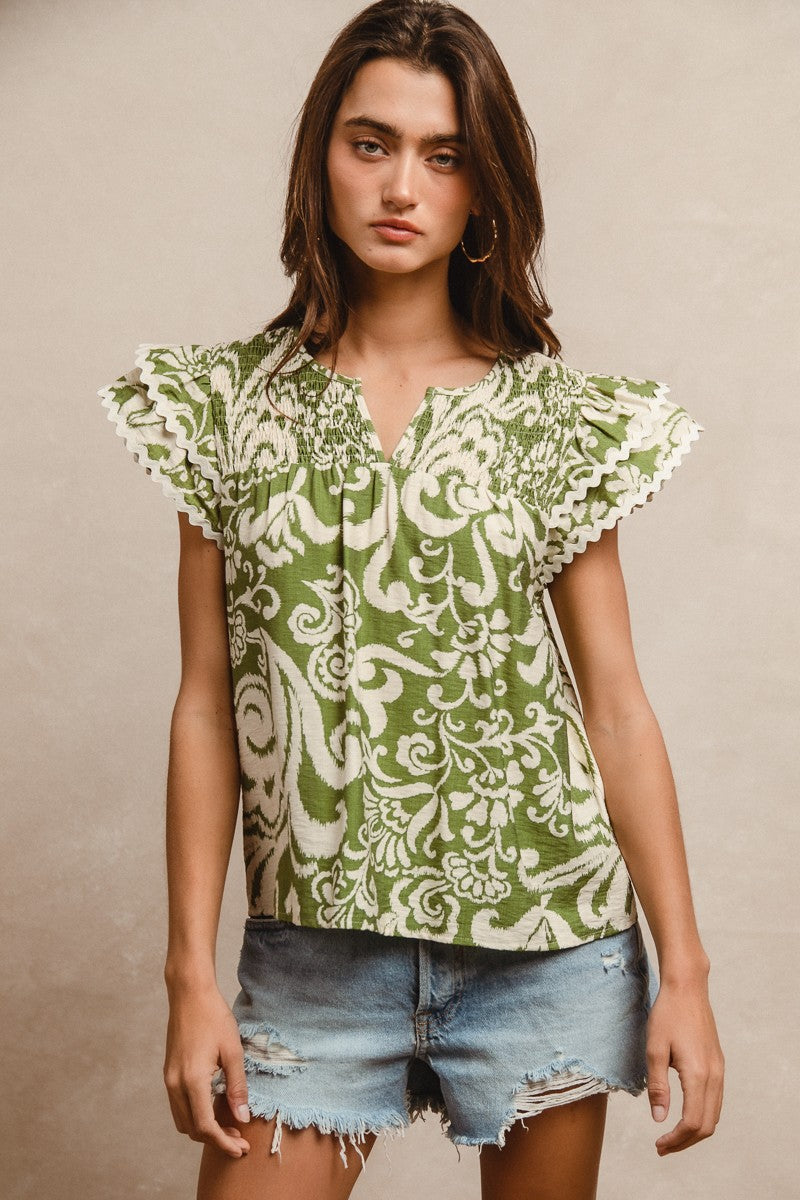 Kelly Floral Print Wave Trim Top in Moss