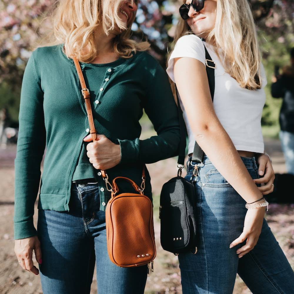 Accessories and Purses – Polka Dots Boutique