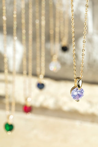 Circle Pendant Necklace in Gold or Silver