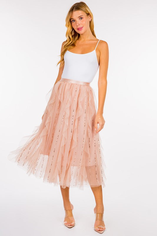 Casual Daytime Charm with Tulle Midi Skirt